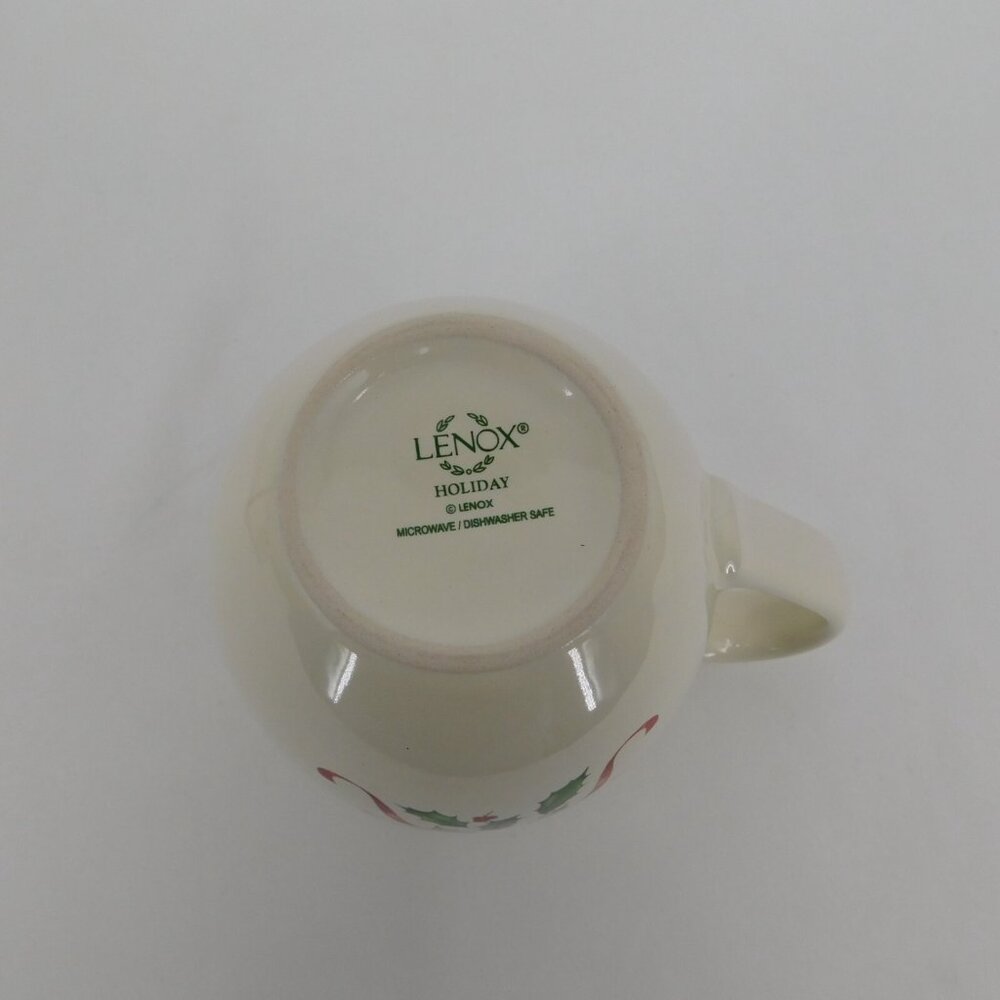 Lenox Holiday 18 oz Cocoa Mug Christmas Holly Motif 4.75" Tall New in Box - Picture 7 of 10